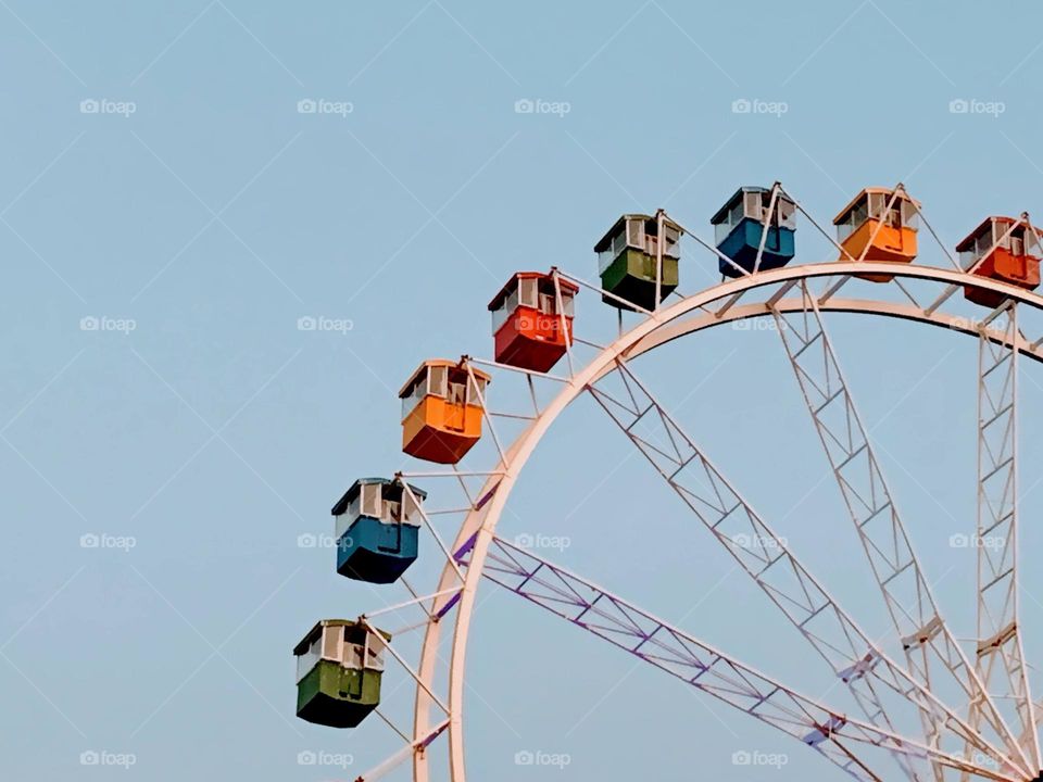 Colorful ferris wheel