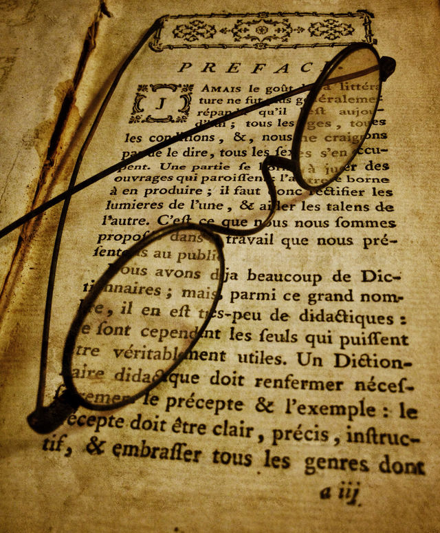 glasses book books read by middlingsort