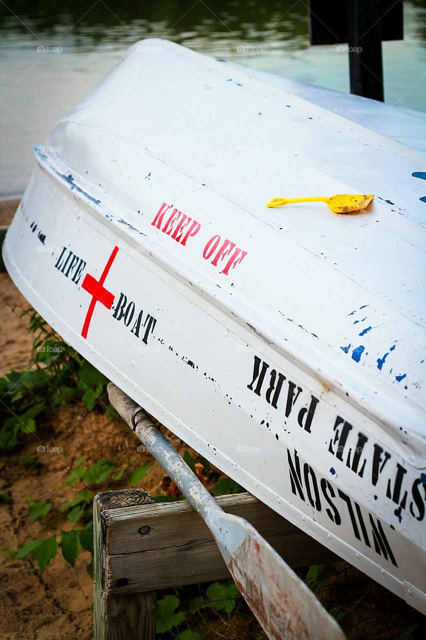 Beach Life Boat