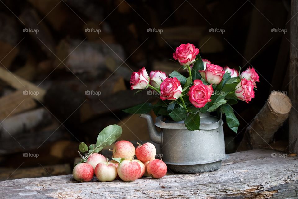 pink roses and apple