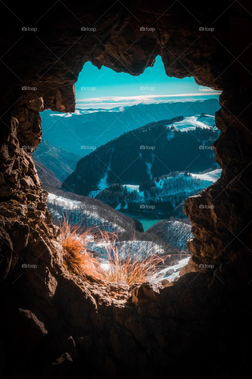 the rock window