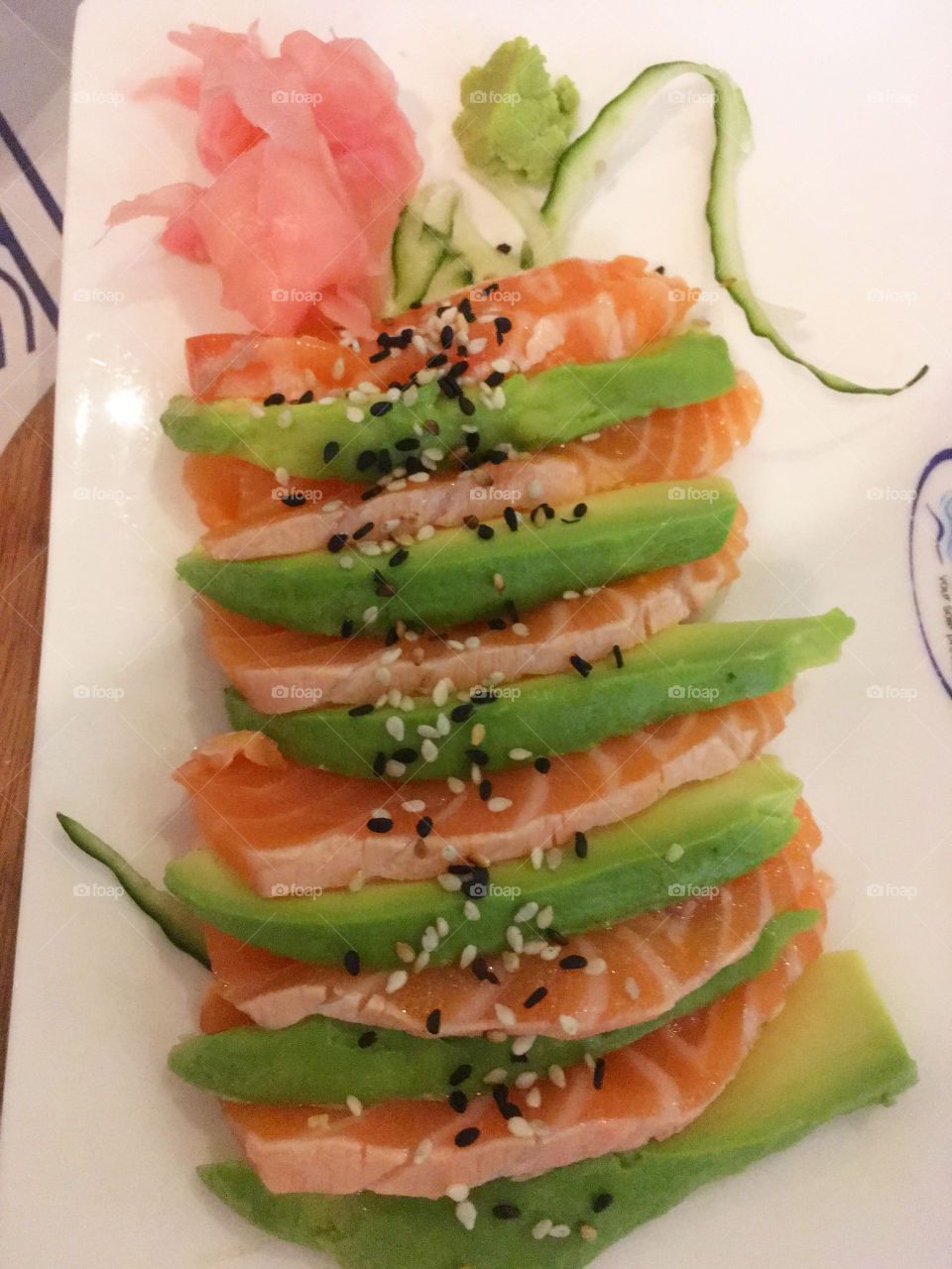 Seared salmon and advocado