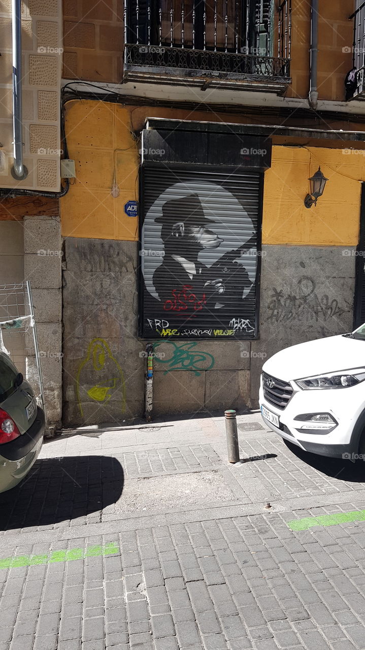 street graffiti in Madrid