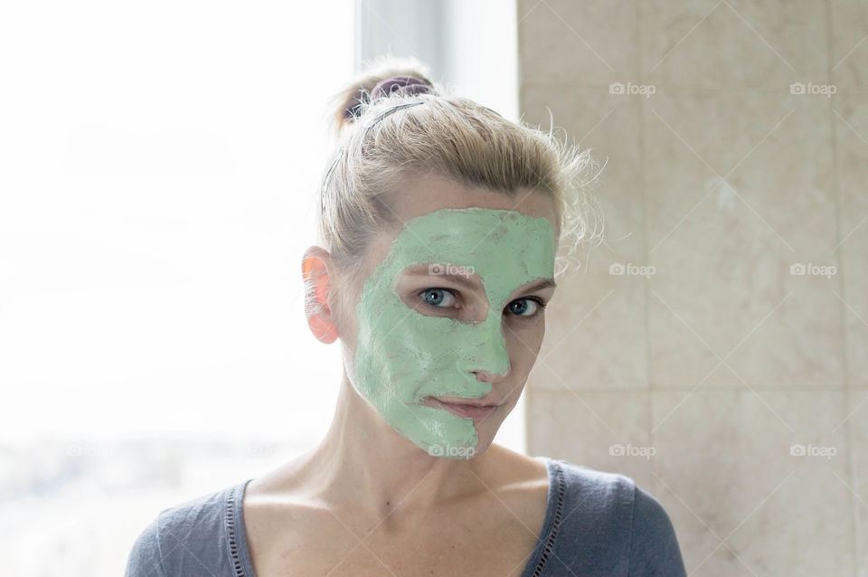 green facial mask