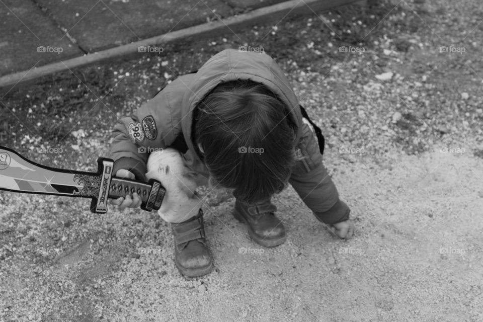 T combatterò e vincerò con la mia. Spada!