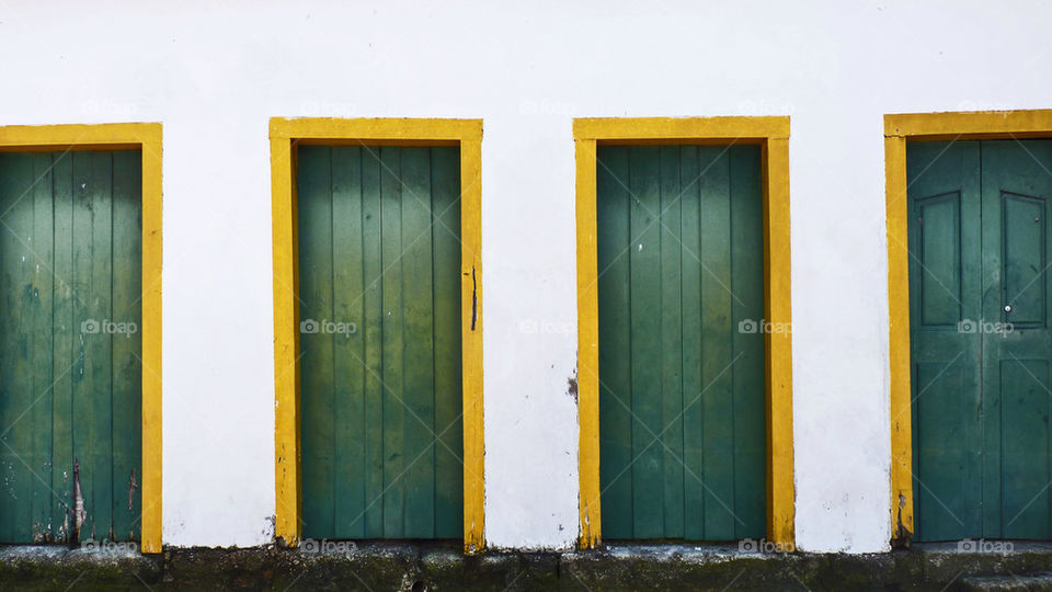 green yellow door old by liondb1