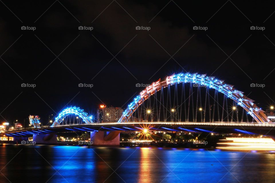 Dragonbridge at night
