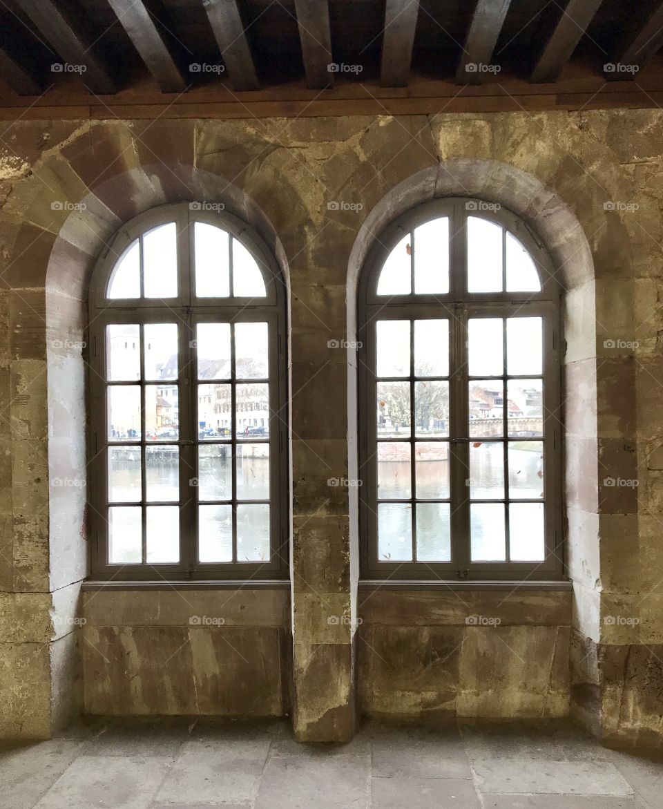 Castle windows 