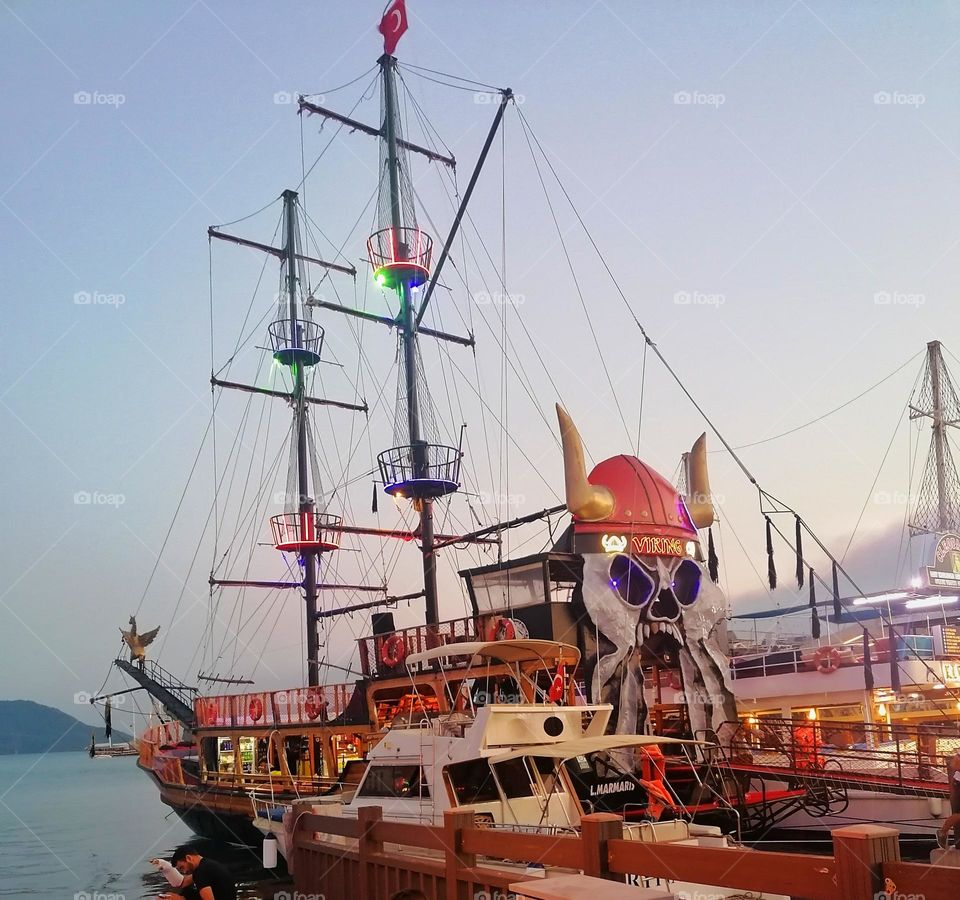 Pirate ship