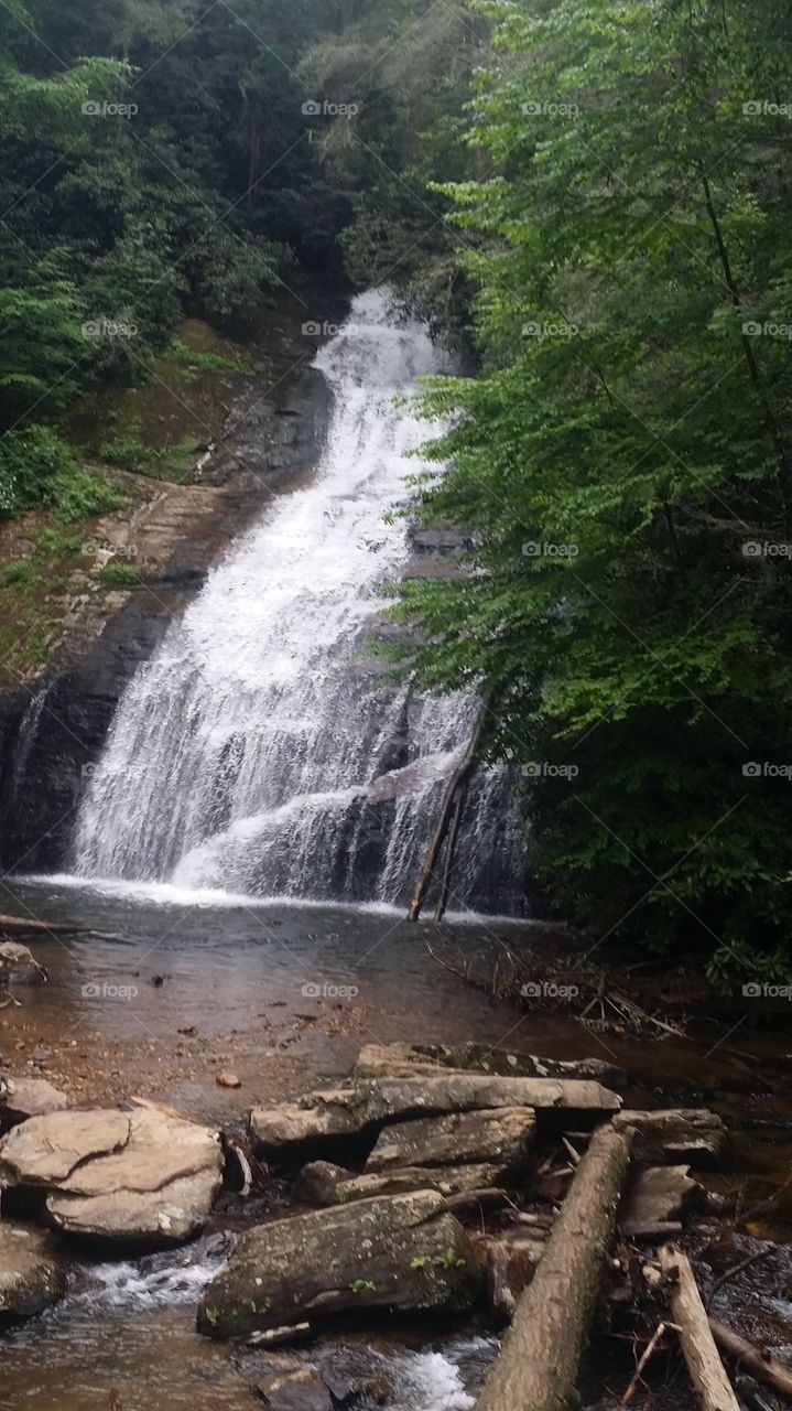 helton creek falls. local waterfall