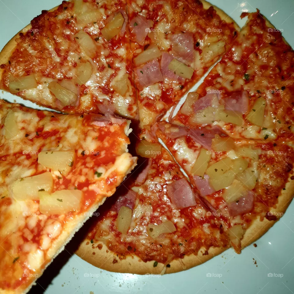 Pizza hawaii evening meal