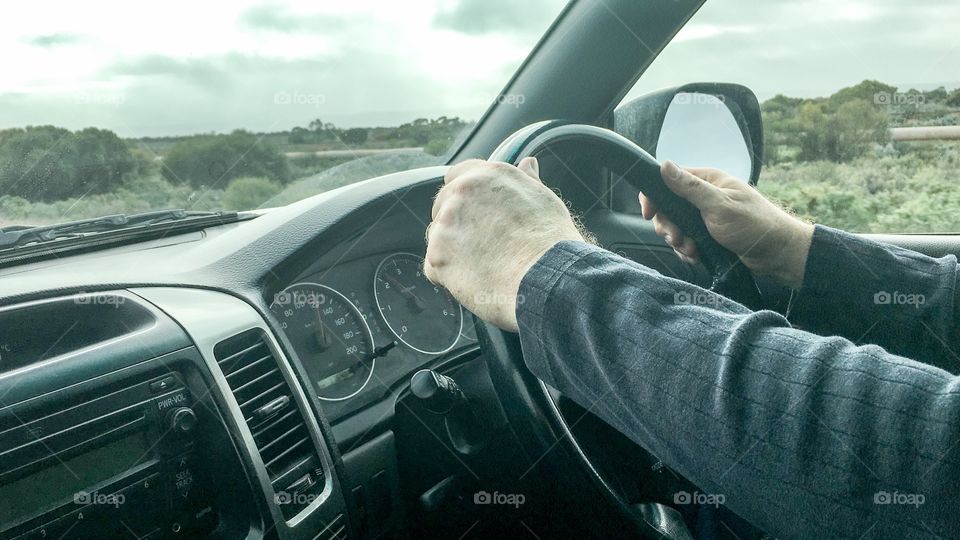 Driving Australia vehicle with steering wheel on right 