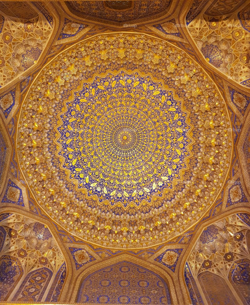 Ornate dome decorated with (gold) mosaic