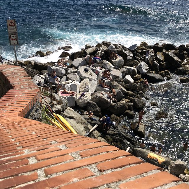 Cinque terre summer heat