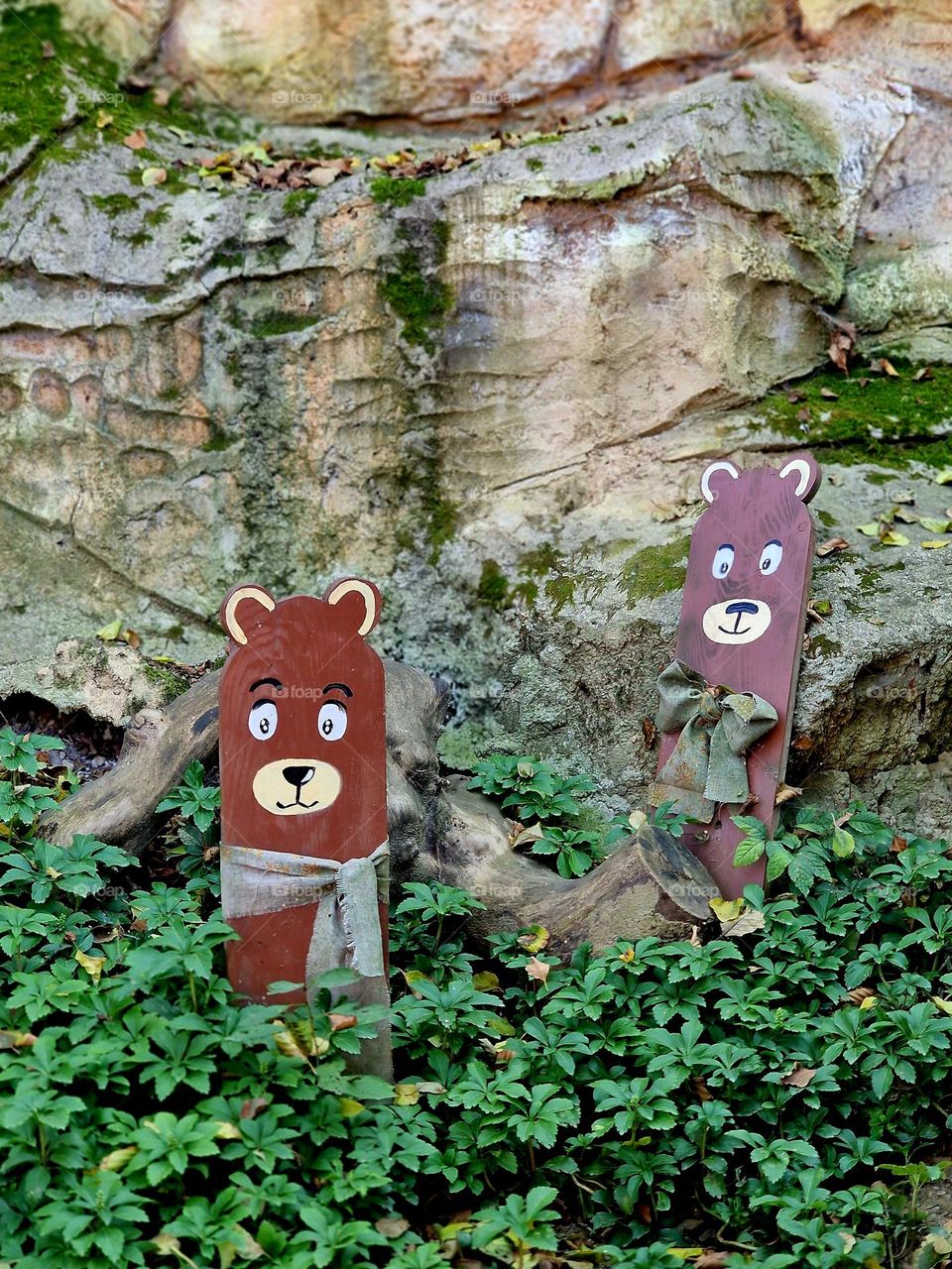 wood bears