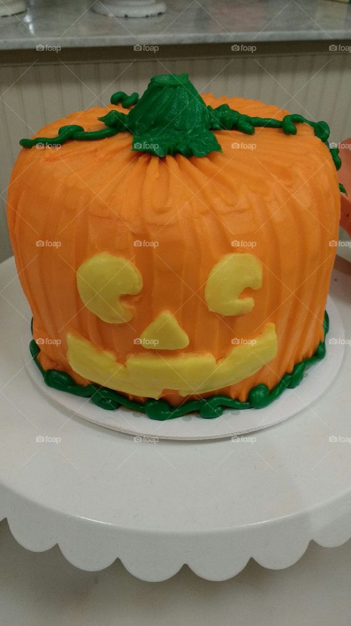 Halloween Pumpkin Cake