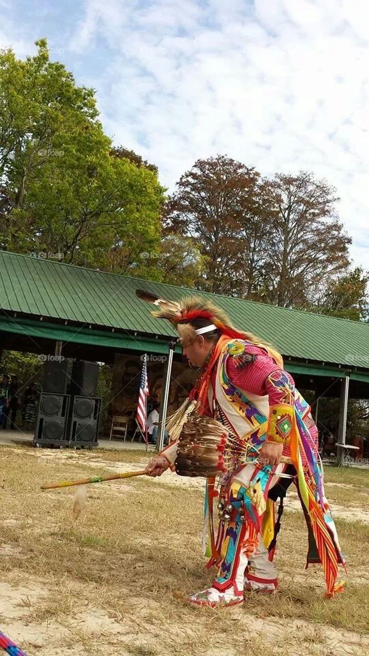  Native American Tracking Dancer