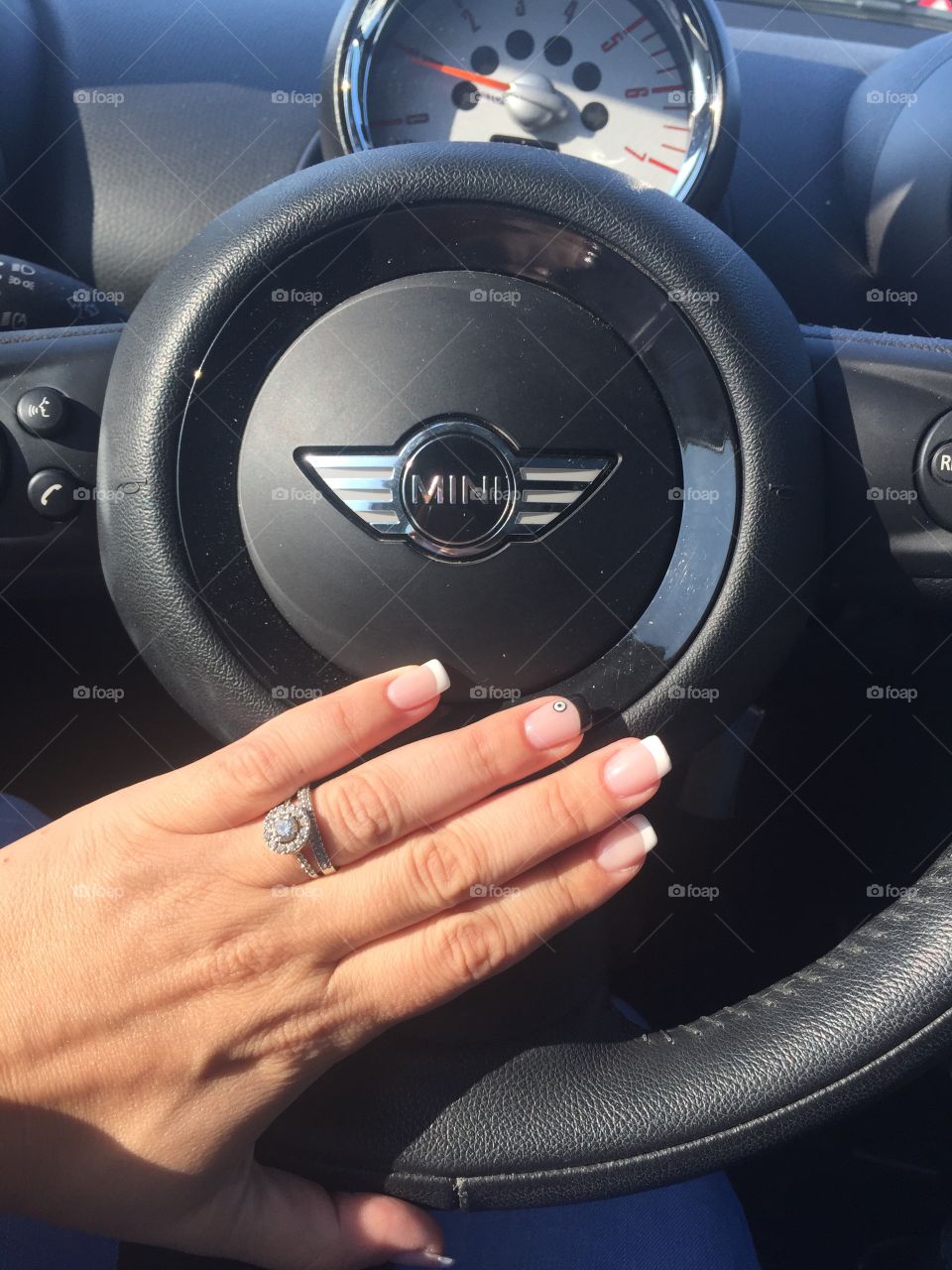 French alternative manicure in a mini!