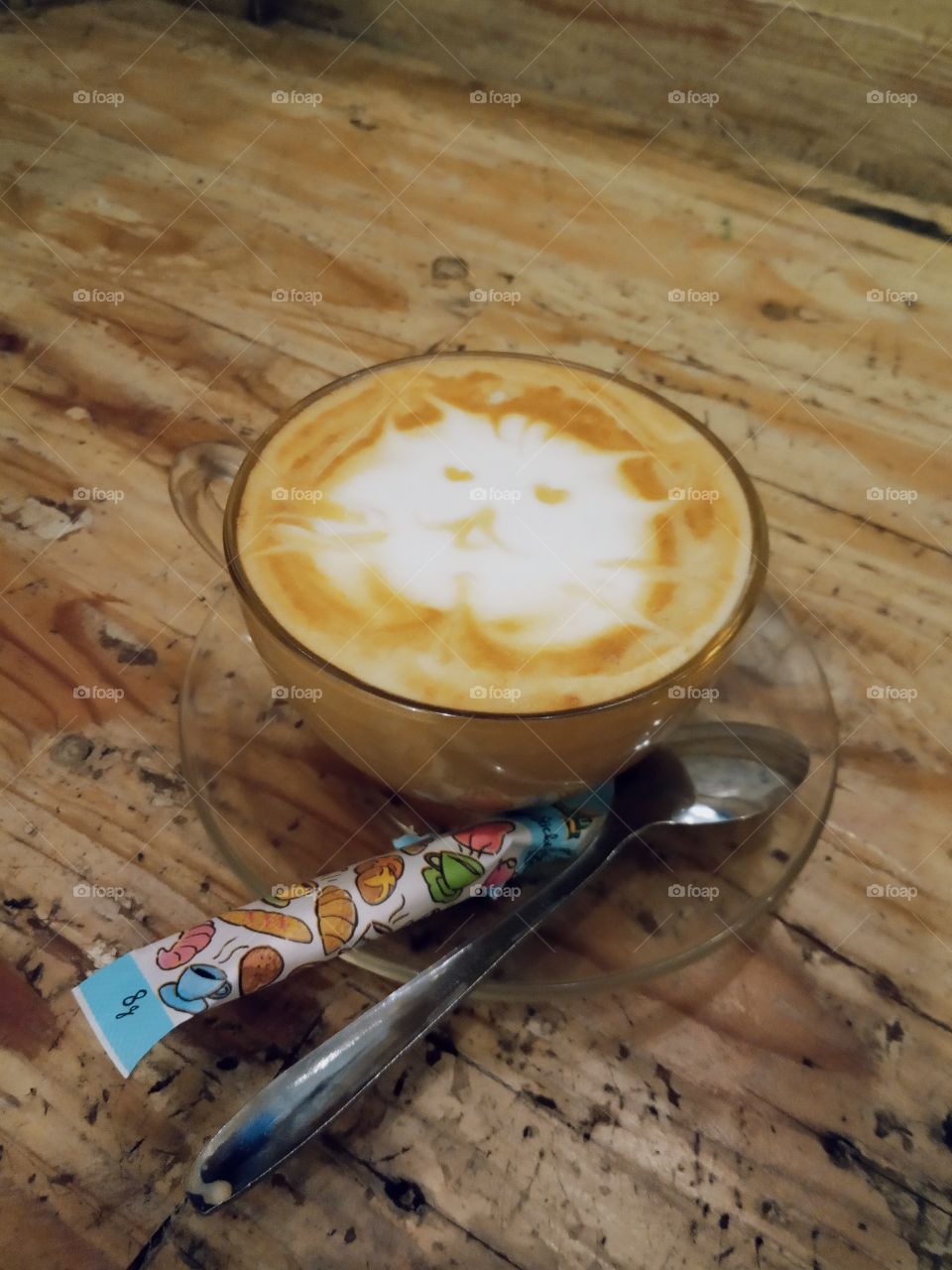 The latte art is so cute! 🐱🍼