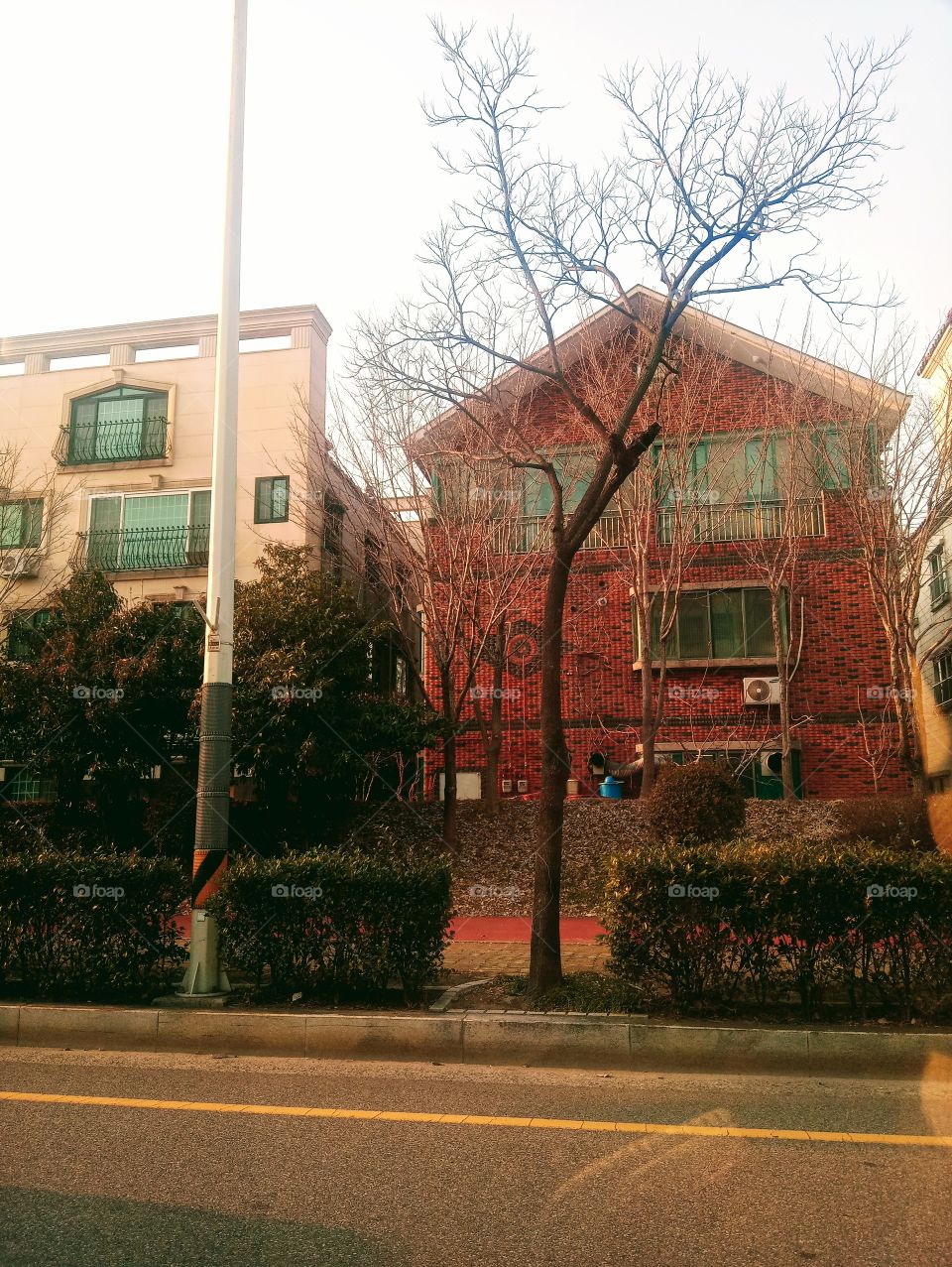 One of the side road houses that you can see on the way to yangsan City, South Korea.