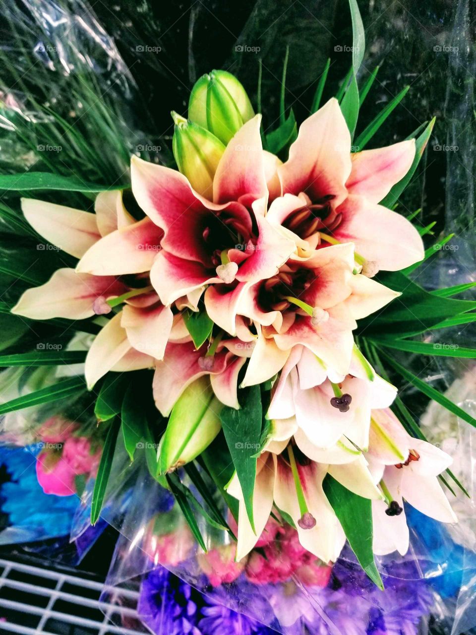beautiful lily bouquet