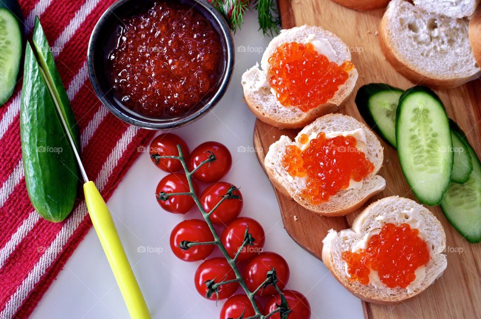 Baguette sandwiches with salmon roe