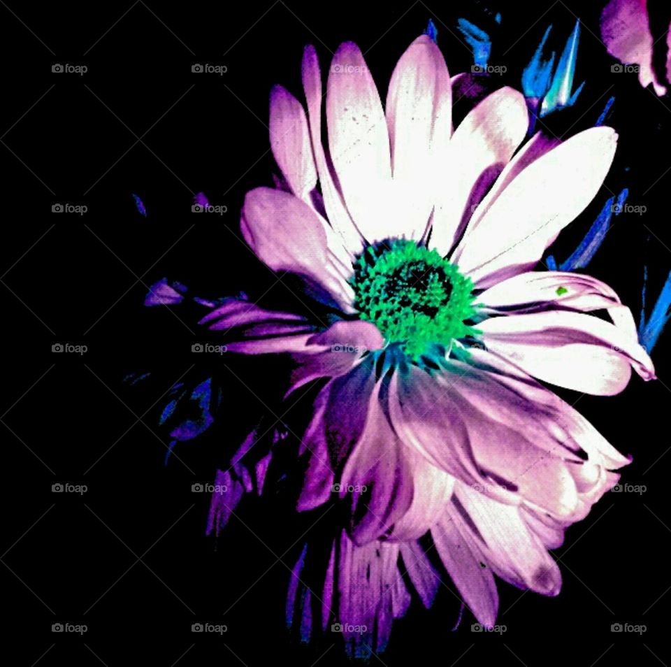 alone in a crowd. lighting effects