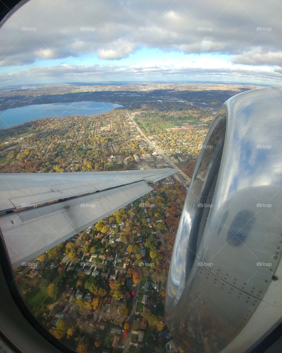 Flying over urban Wisconsin in fall with a neat 135° wide-angle lens option on the new LG V20 phone