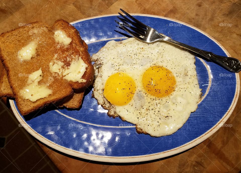 Blue plate special, eggs and toast