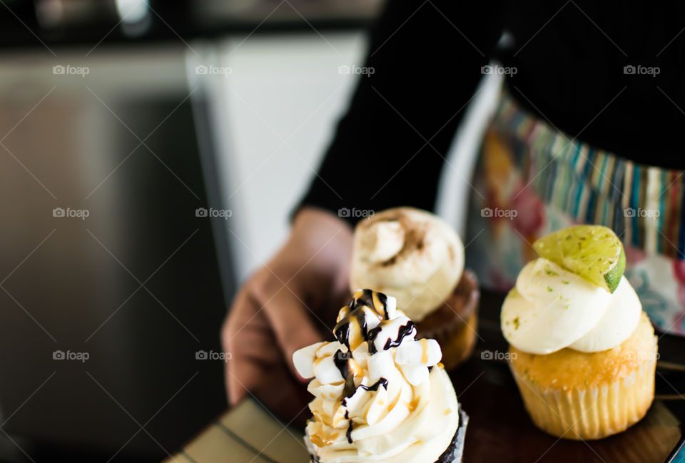 Baking cupcakes 