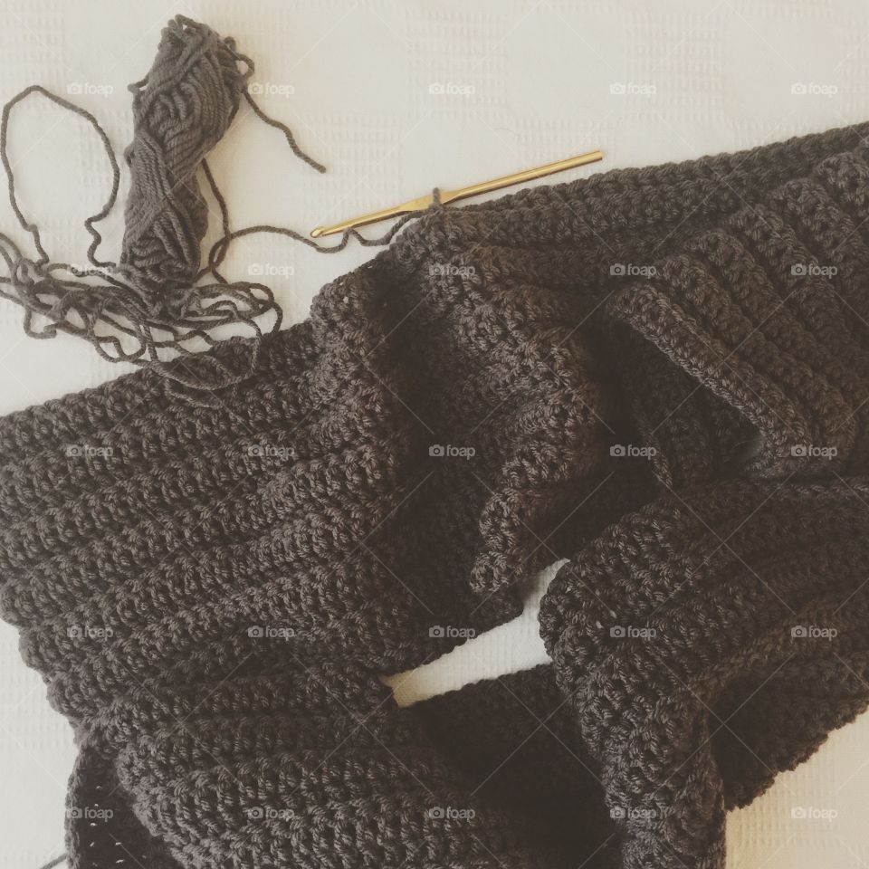 Crocheting a grey sweater 