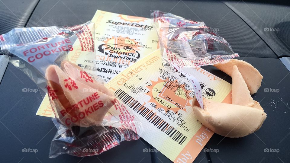 Lucky Numbers With Fortune Cookies - California Lottery Power Ball and Super Lotto Winning Tickets