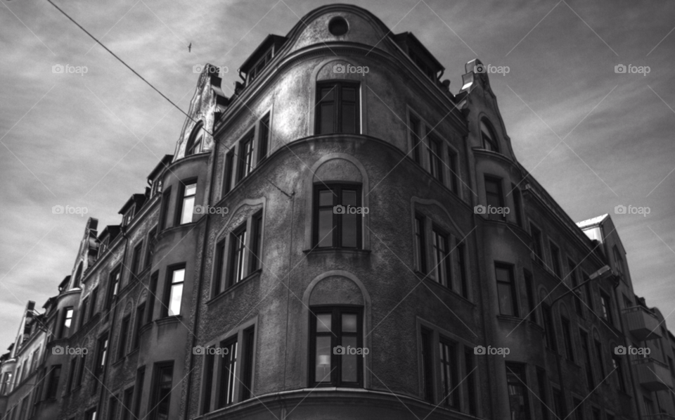 sky white black flats by bradman