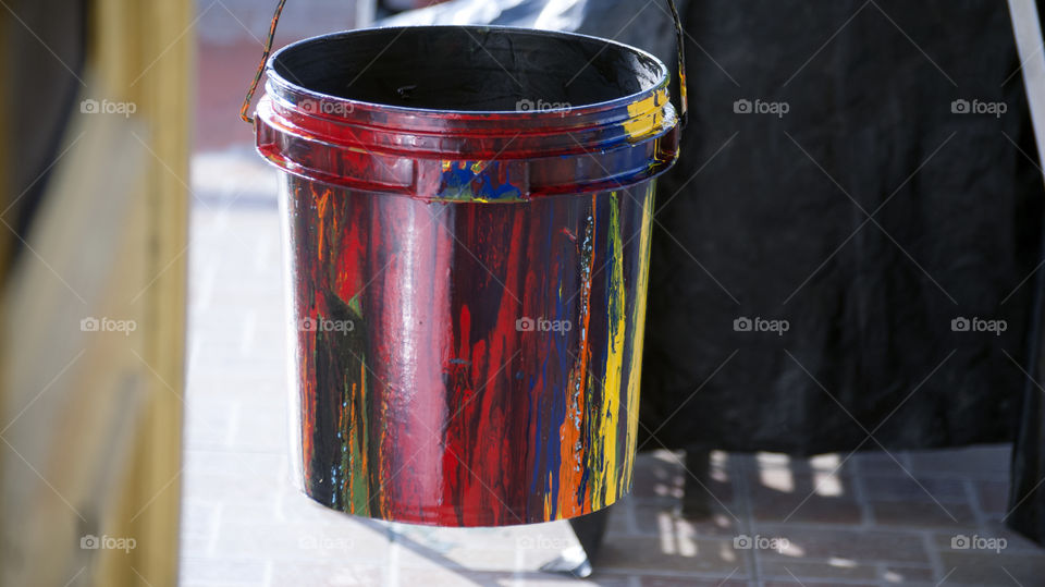 A colourful bucket makes you want to wish for wonderful things.
