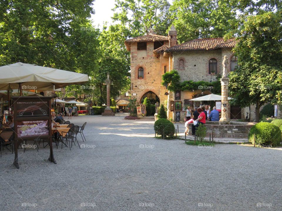 Borgo Grazzano Visconti 🇮🇹
