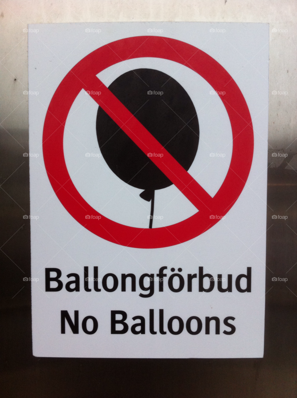 malmö sweden ballong förbud funnysign by hallis