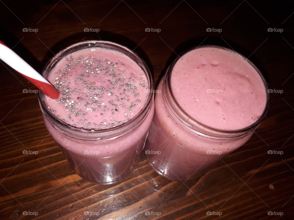 pink strawberry smoothie