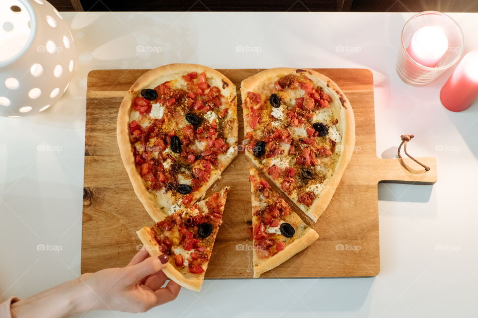 Hearty Valantine’s Pizza Dinner