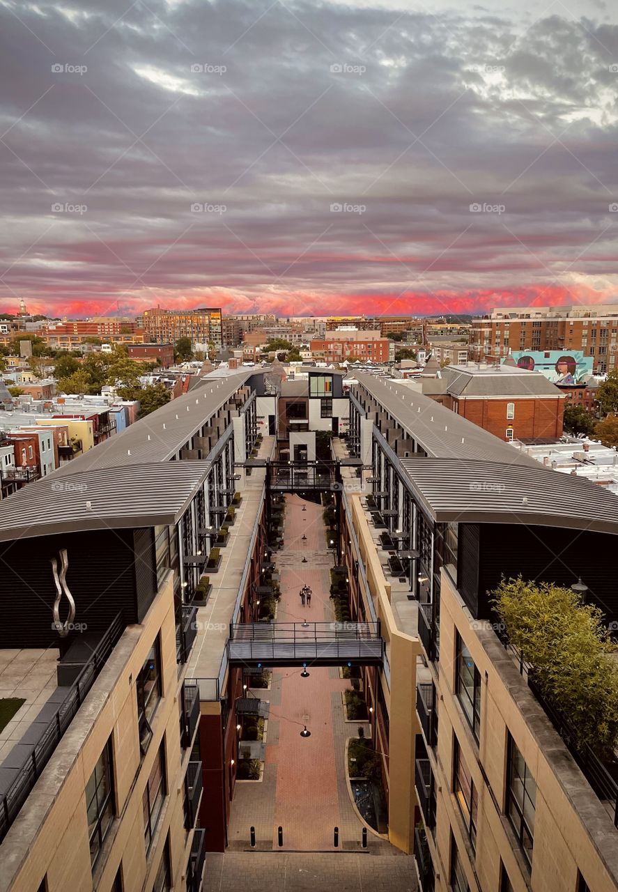 Clouds that look like lava 