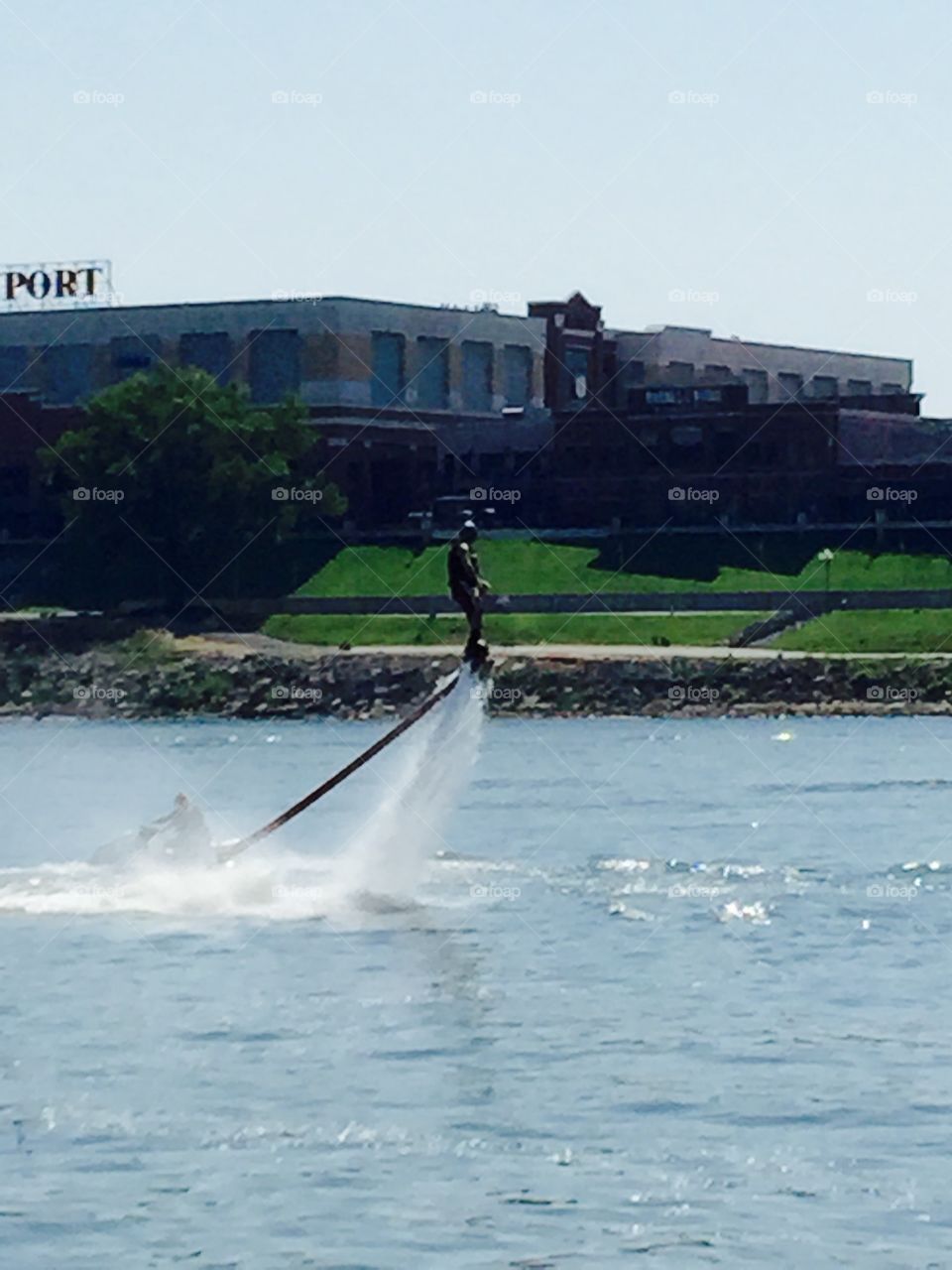 Flyboard Skier