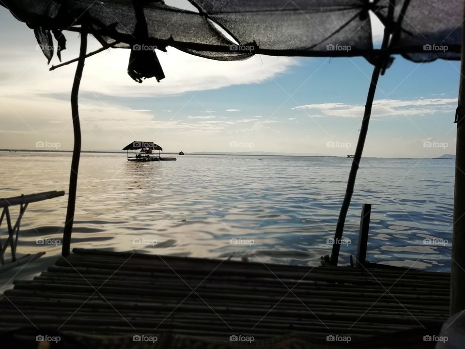 The atmosphere in the evening comes to rest