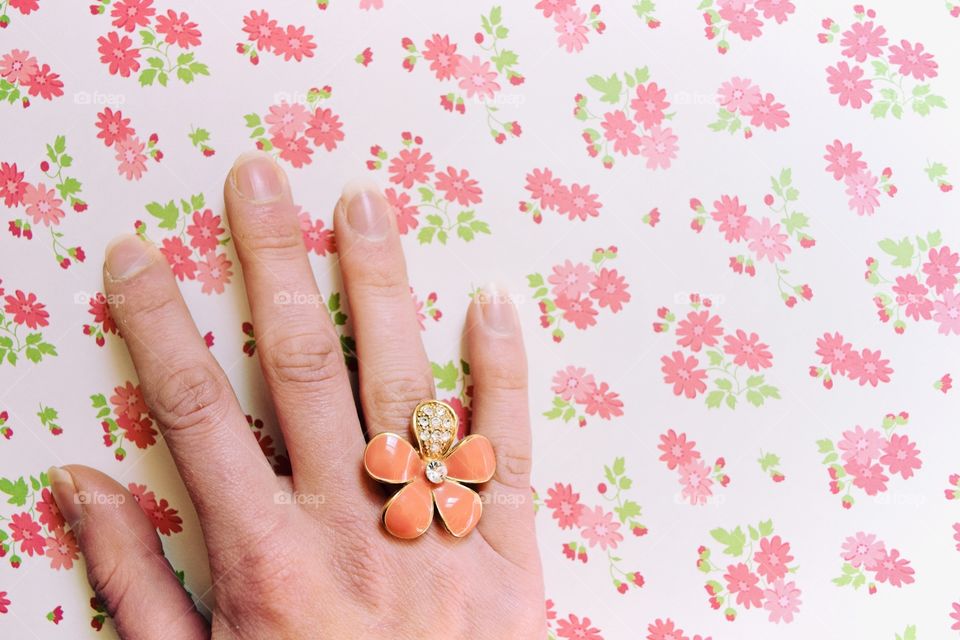 Desktop, Hand, Flower, Woman, Beautiful