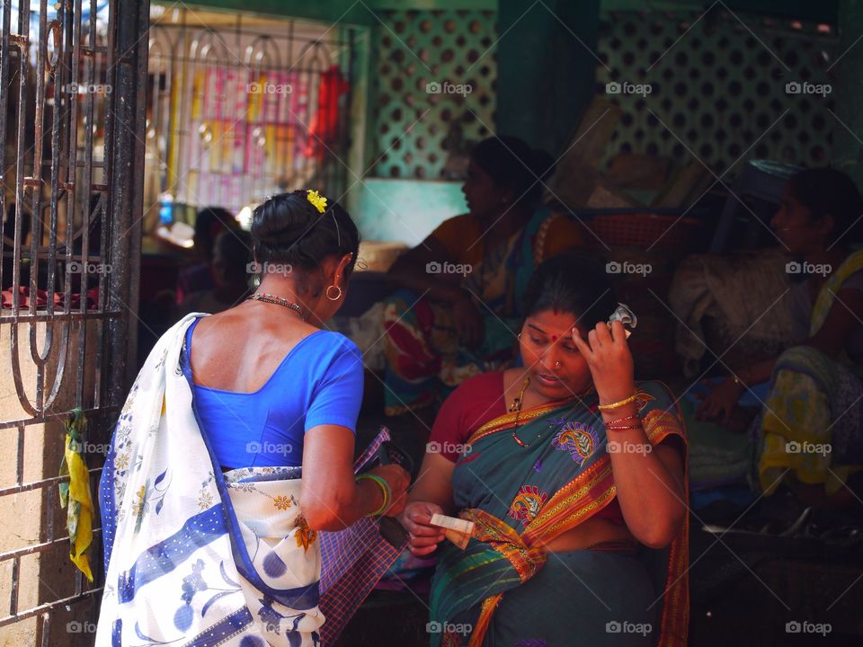 Women at work 
Market, india 