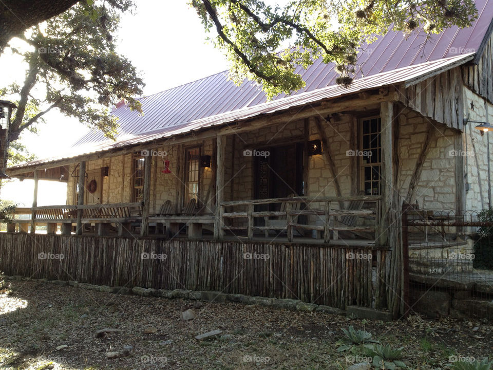 Relaxing cabin away from it all in Fredericksburg, Texas.