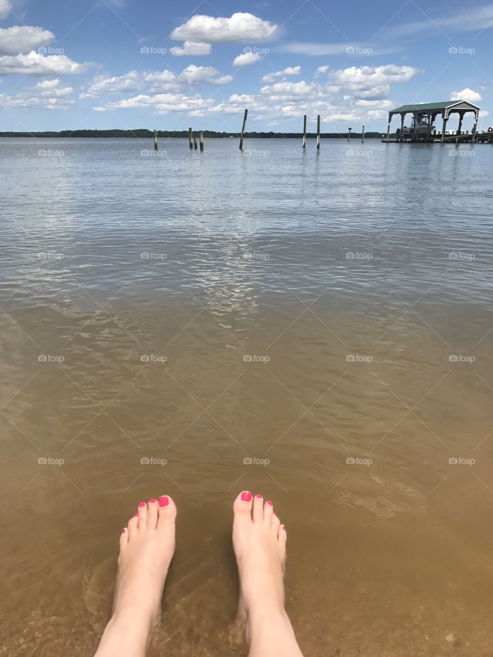 Sandy feet