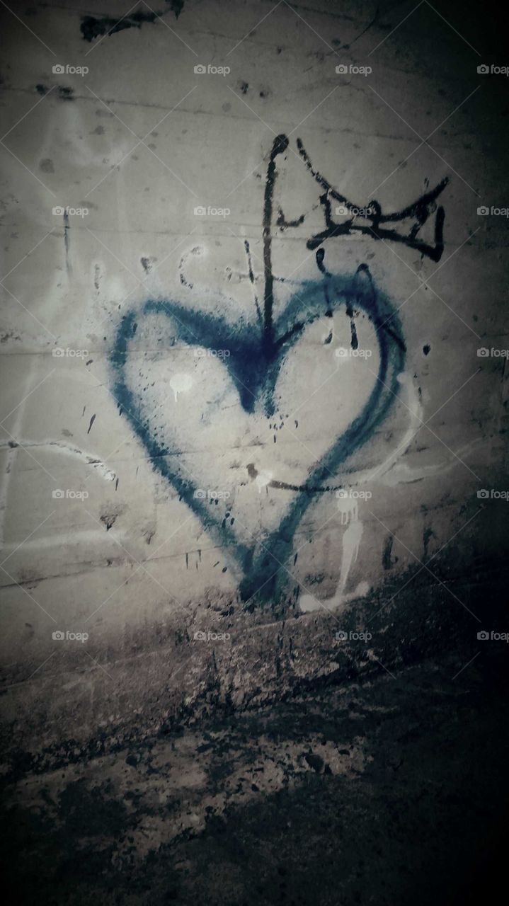 graffiti heart