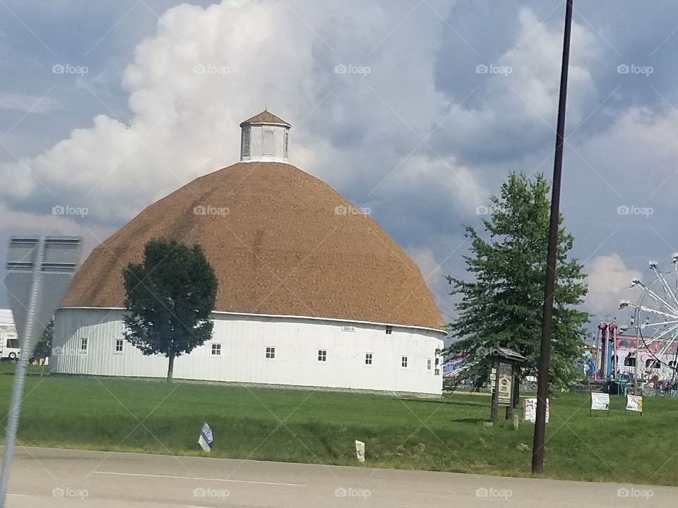 round barn