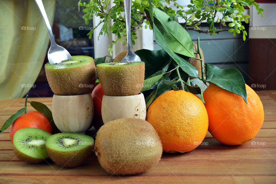 kiwi, fruits