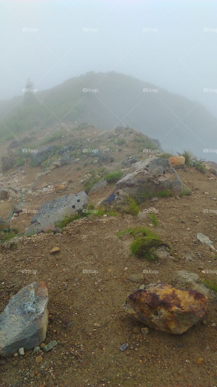 Misty trail on Yakedake