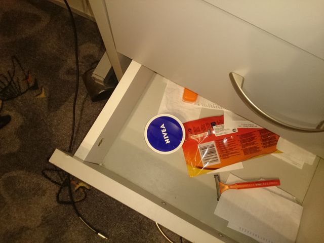 NIVEA